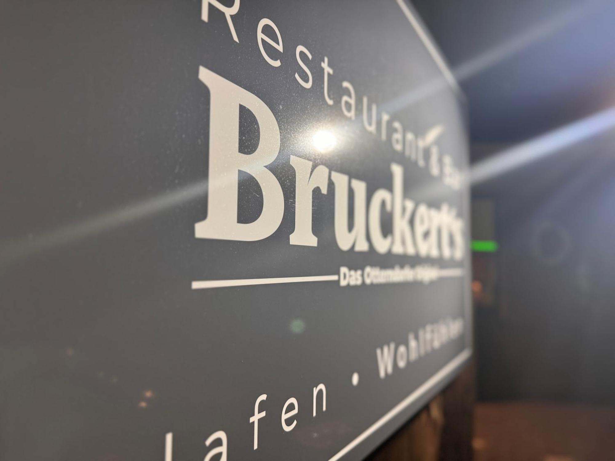 K357 - Hotel & Restaurant "Zur Post" In Otterndorf Bei Cuxhaven Екстериор снимка