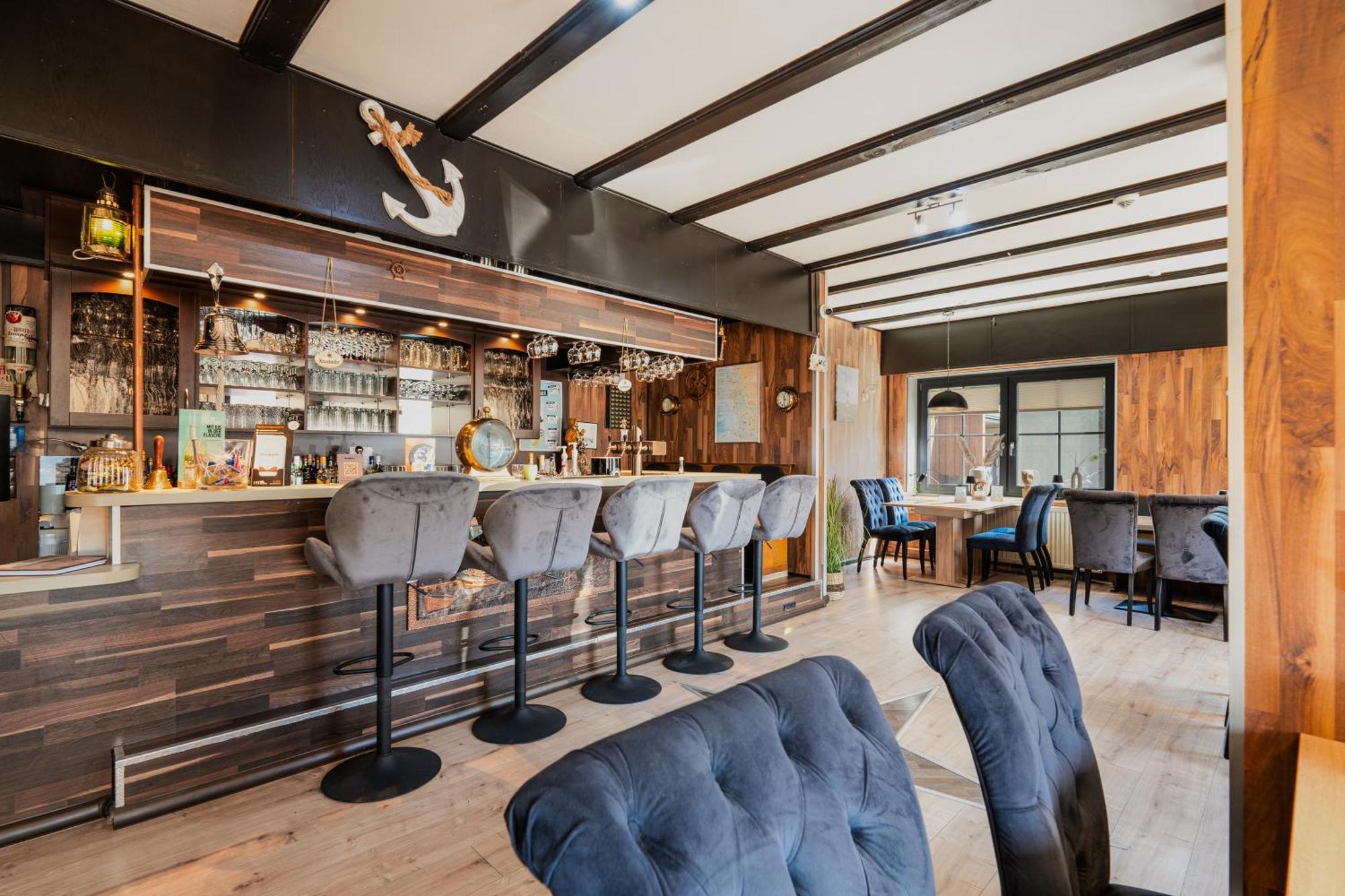 K357 - Hotel & Restaurant "Zur Post" In Otterndorf Bei Cuxhaven Екстериор снимка
