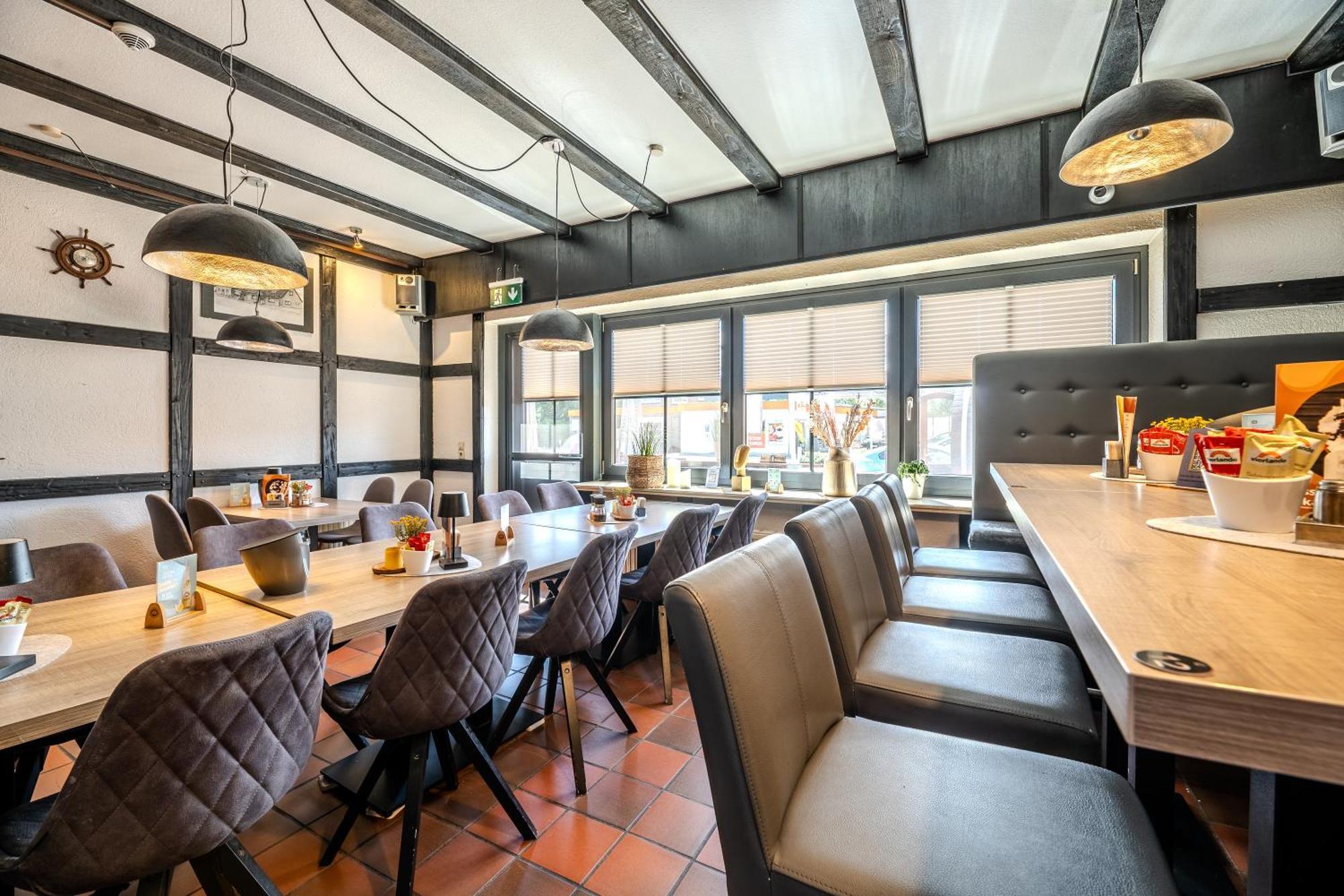 K357 - Hotel & Restaurant "Zur Post" In Otterndorf Bei Cuxhaven Екстериор снимка